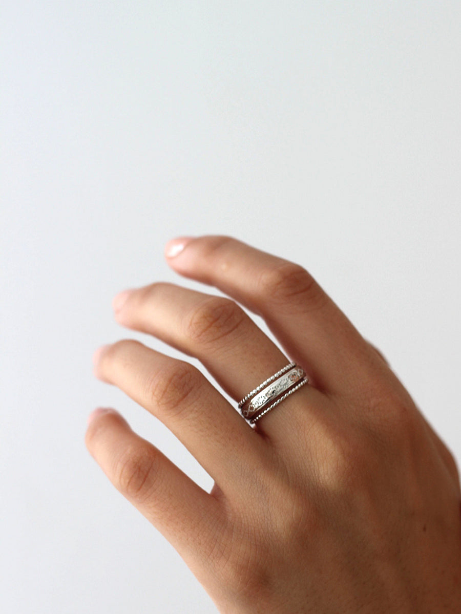 Anillo ROMA plata de ley.