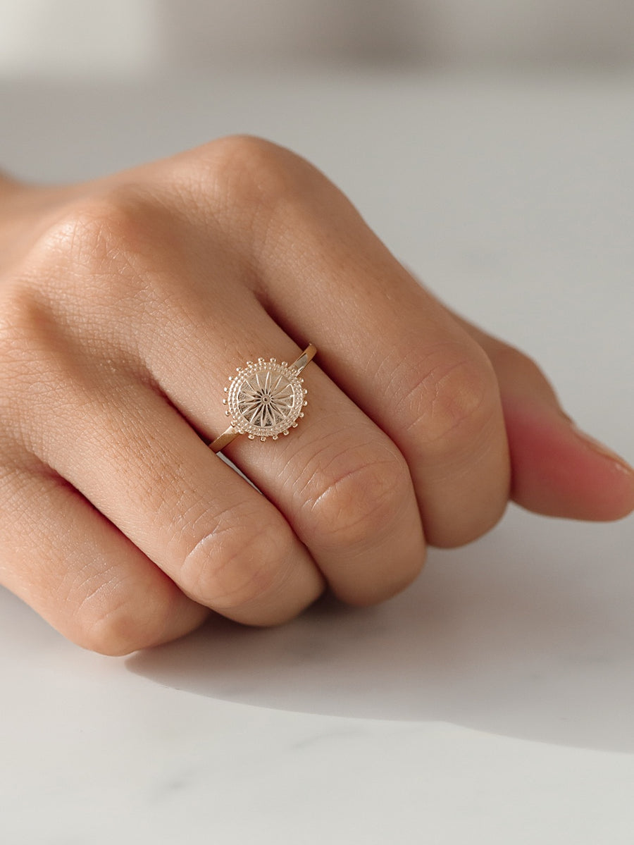 Anillo SUN oro