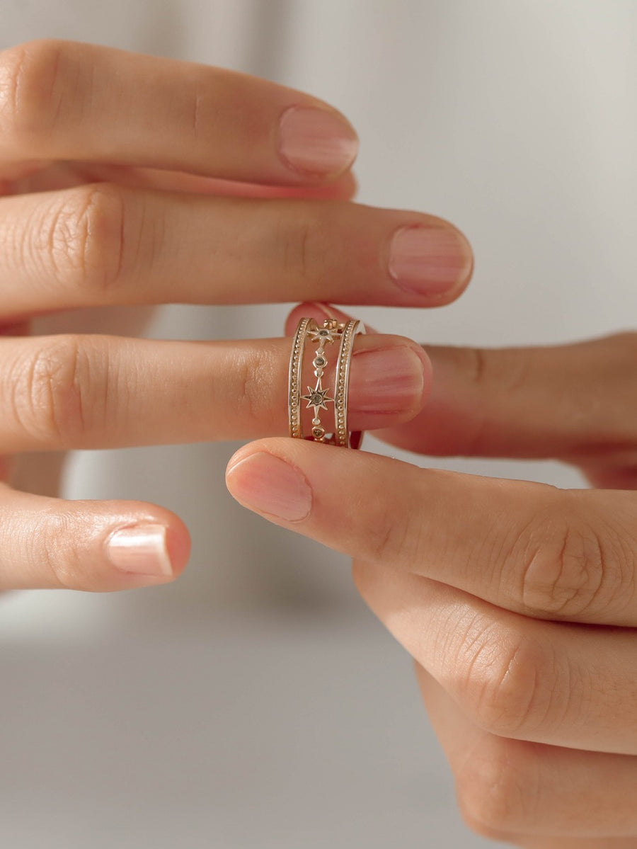 Anillo WIDE STARS oro