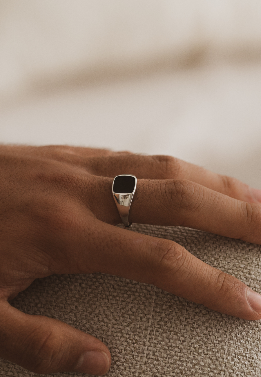 TRIBECA Anillo de plata de ley ajustable.