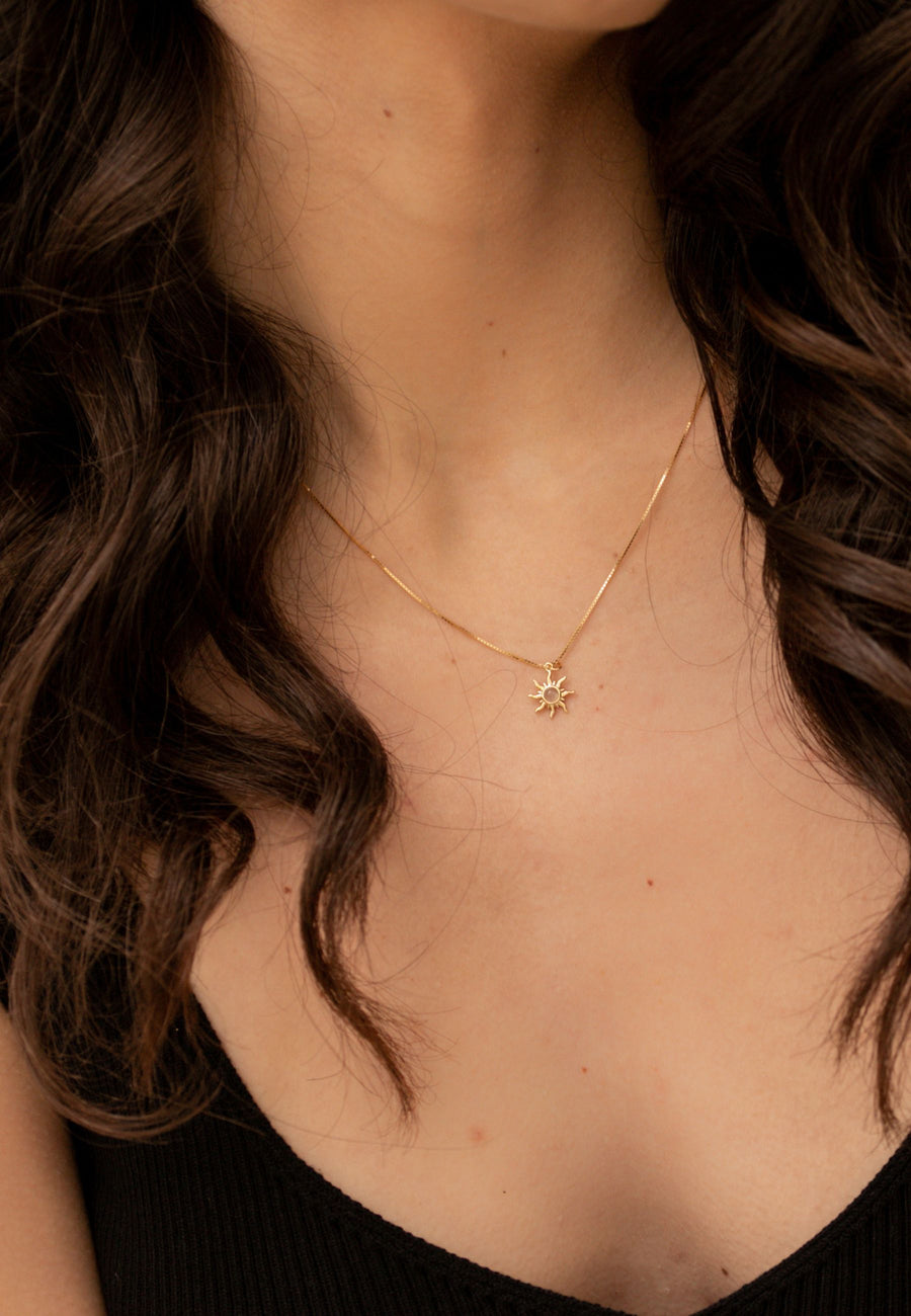 Collar de plata colgante EL SOL plata bañado en oro