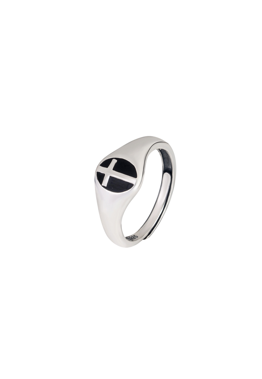 CROSS MAN Anillo de plata de ley ajustable.
