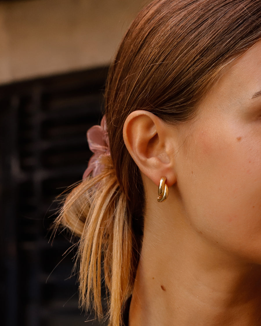 Pendientes de plata MILLIE tipo aros gruesos entrelazados tipo nudo semi abiertos en plata y chapado en oro