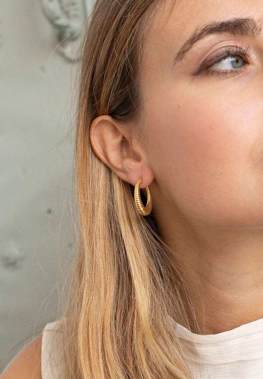 Pendientes de plata aro BALI huecos y gruesos rayas en plata 925