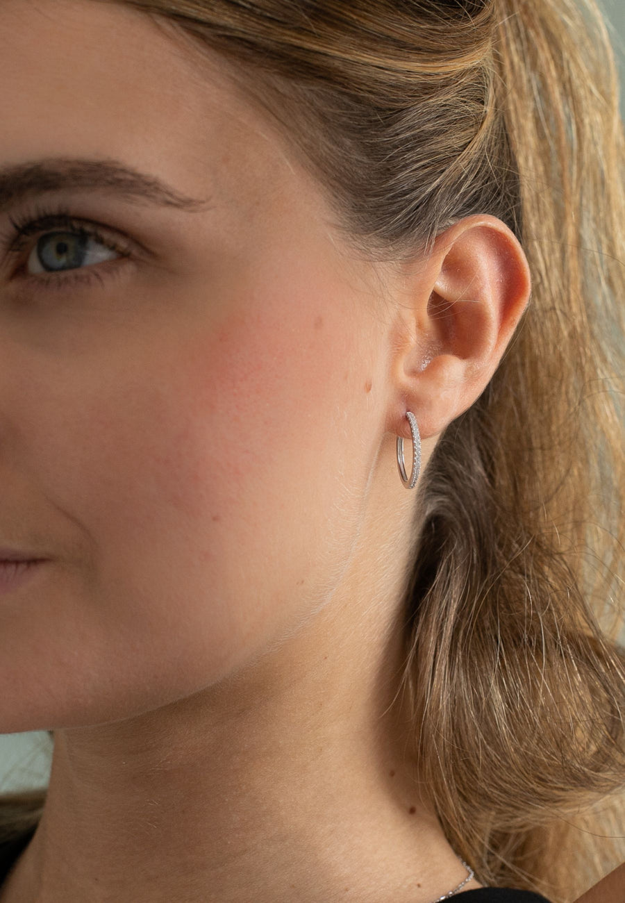 Pendientes de plata de aro SUPREME con banda de circonitas oro