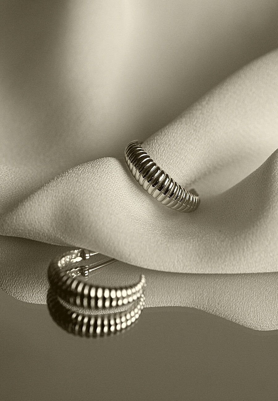 Pendientes de plata de semi aro trenzados GUS en oro