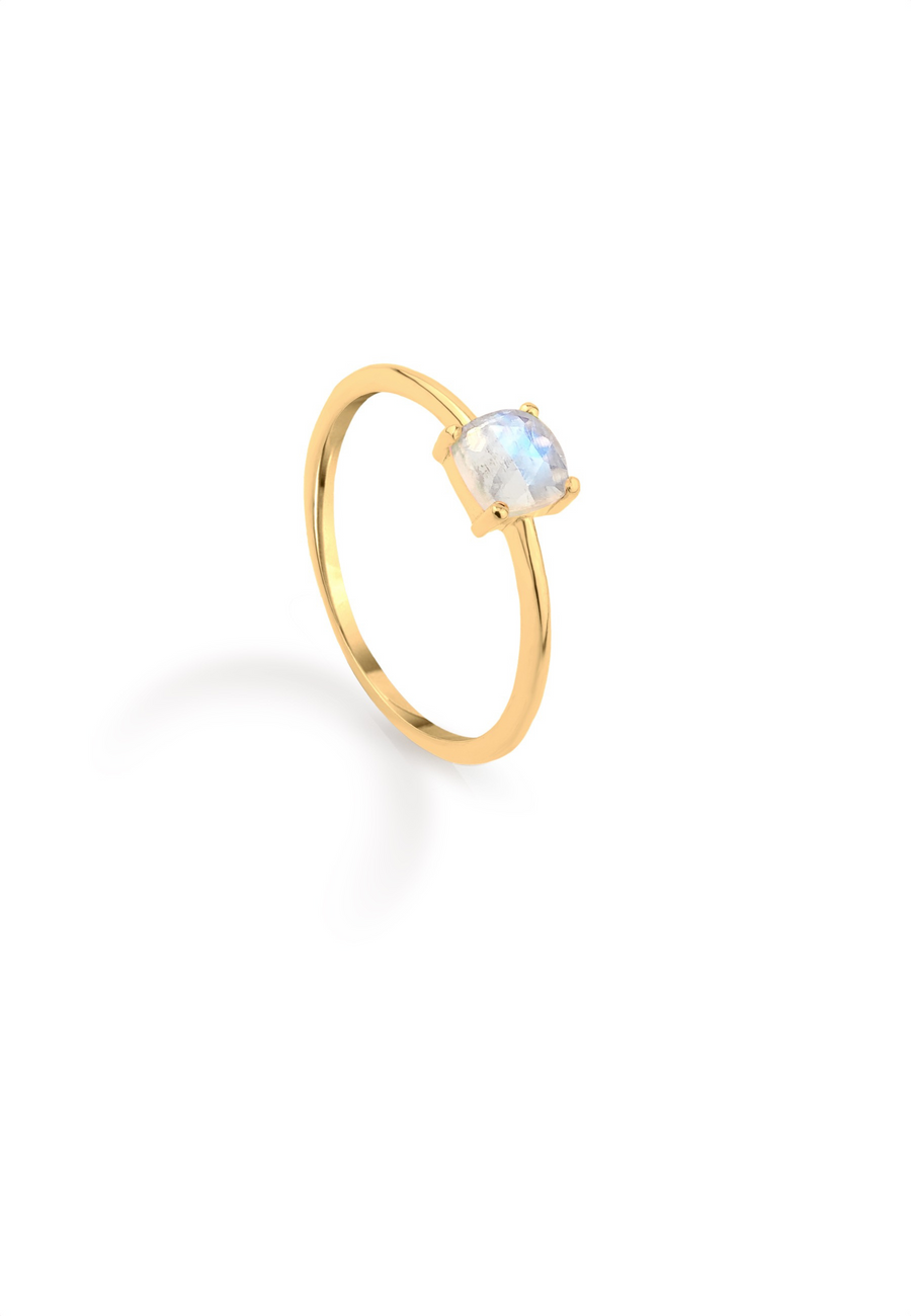 Anillo SUGAR Piedra LUNA en plata de ley bañado en oro