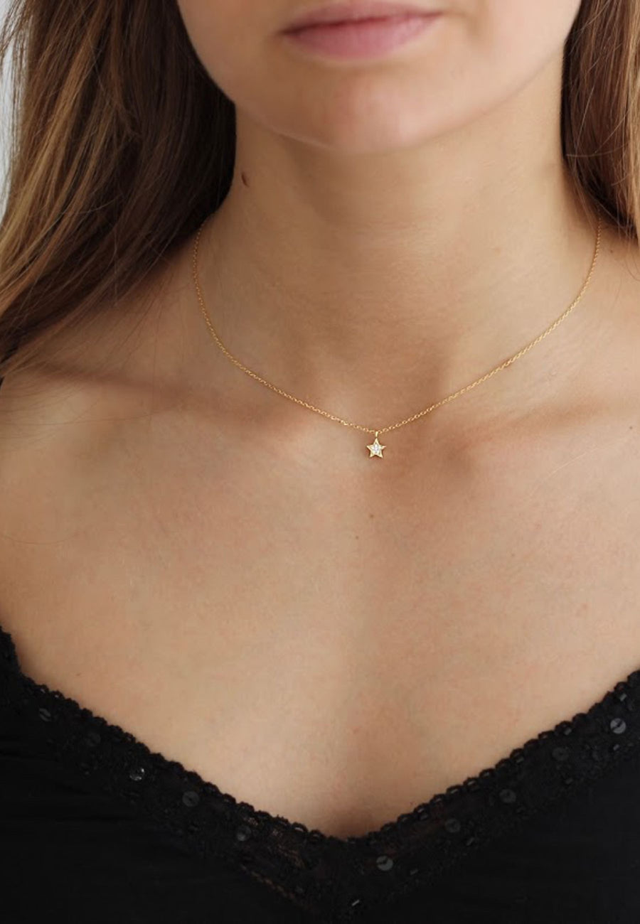 Collar ESTRELLA CZ oro