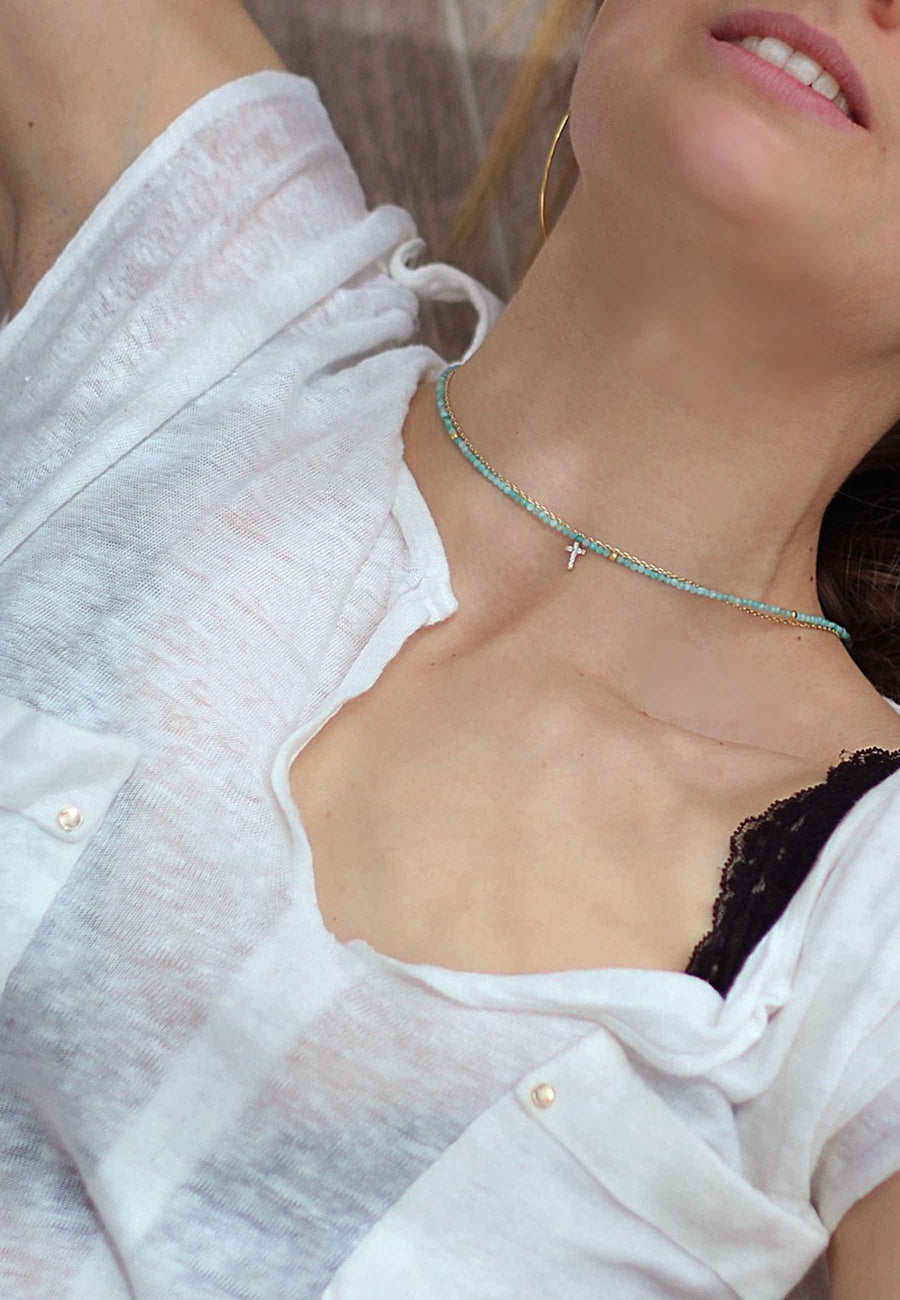 PARADISE GLD. Collar plata de ley, choker, baño oro, piedras azules.
