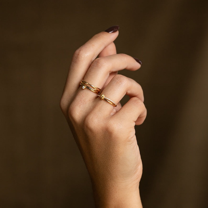 Anillo de plata NUDO CZ con circonitas