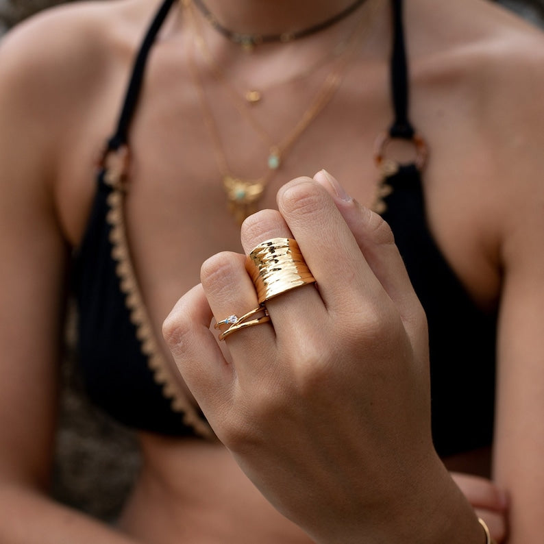 Anillo ancho ajustable ONDAS oro