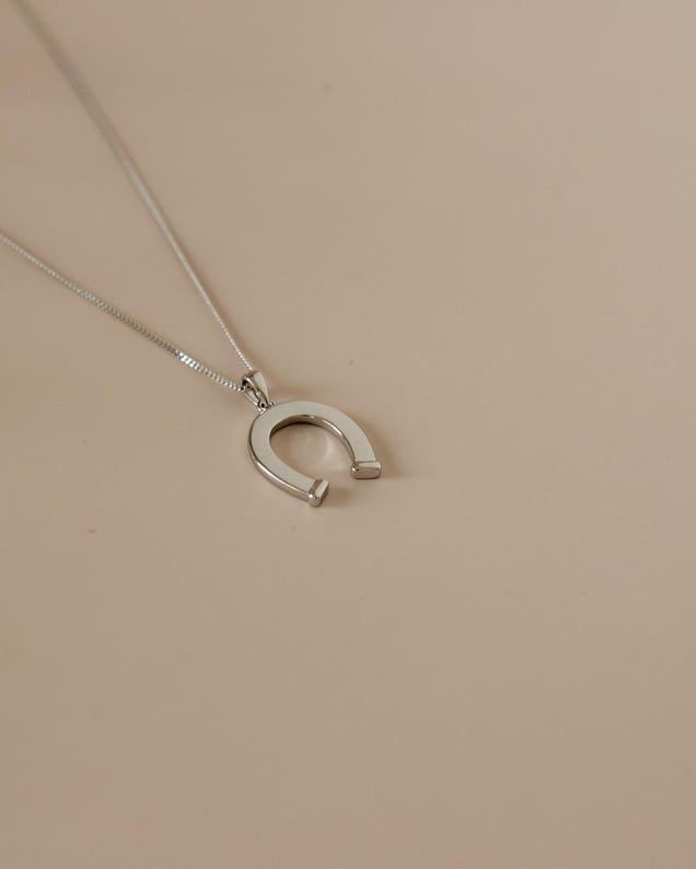 Collar de plata HORSESHOE MAN oro