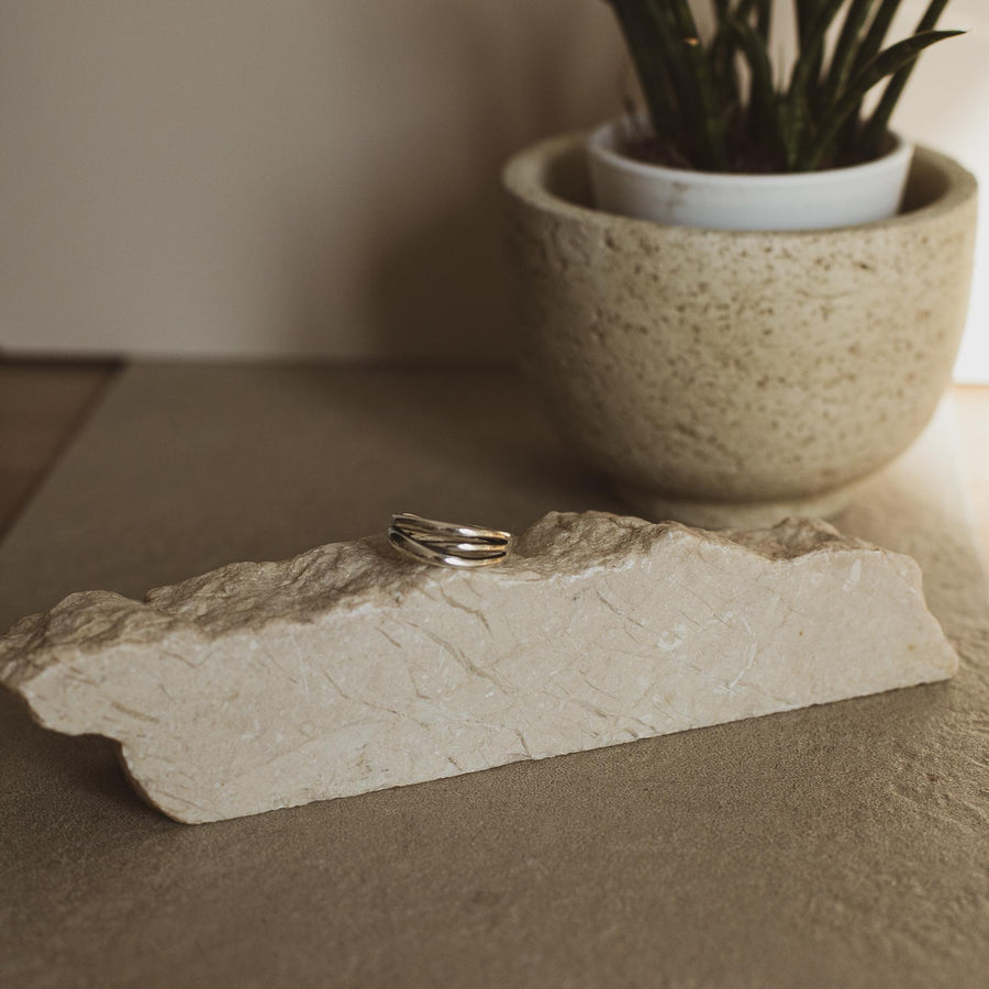 Anillo para hombre entrelazado de plata de ley 925 y tamaño ajustable