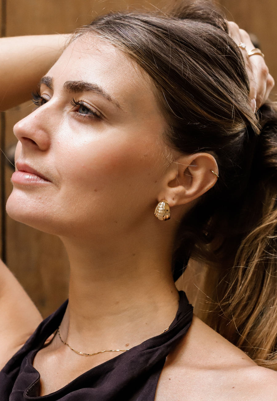 Pendientes de plata gruesos CHARO en plata de ley baño de oro de 24 quilates